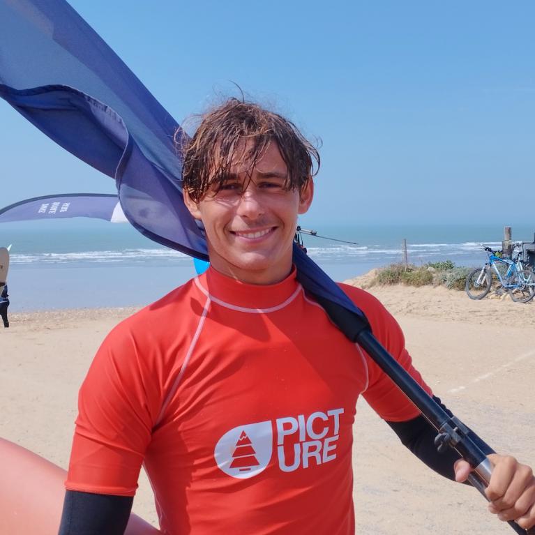 Logan Moniteur Oléron Surf Club
